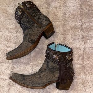 Distressed Black/Brown Corral Booties 7